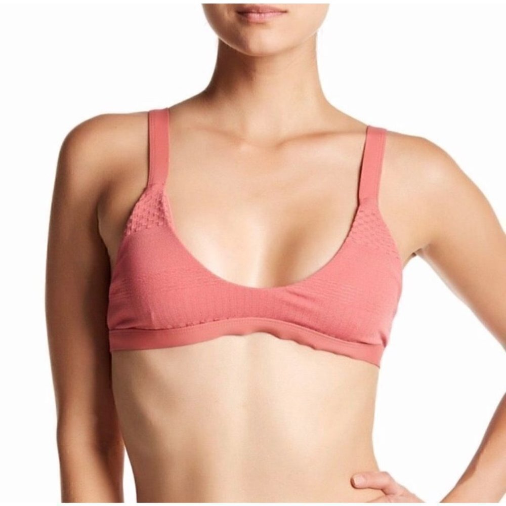 NWT Tavik Coco Bikini Top in Textured Rose - XS